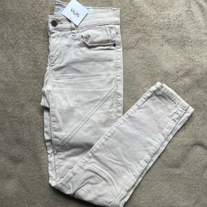 Dynamite beige skinny low to mid rise pants